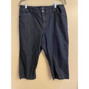 St Johns Bay Capris Women’s Size 12 Jean Blue Denim Straight High Rise Pockets